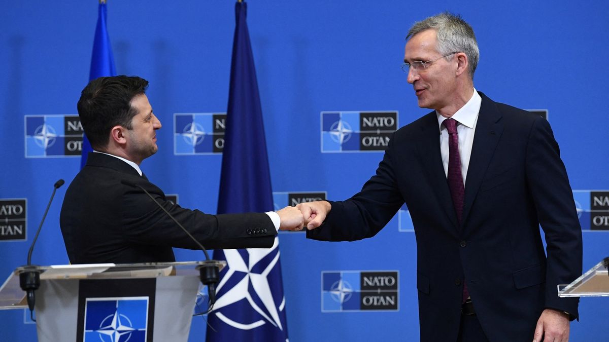 Ukrajina pořád může vstoupit do NATO, řekl Stoltenberg